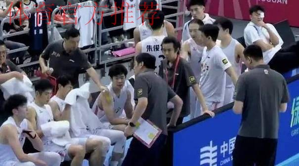 王睿泽交易?青岛官宣,名单公布,徐杰喊话,仅剩1年C类合同 王睿泽交易?青岛官宣,名单公布,徐杰喊话,仅剩1年C类合同