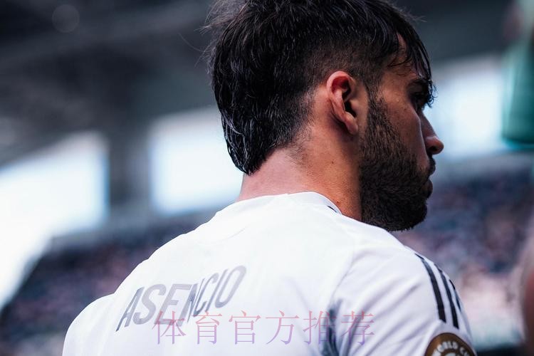 阿森西奥&巴尔韦德庆祝胜利:努力总会有回报 阿森西奥&巴尔韦德庆祝胜利:努力总会有回报